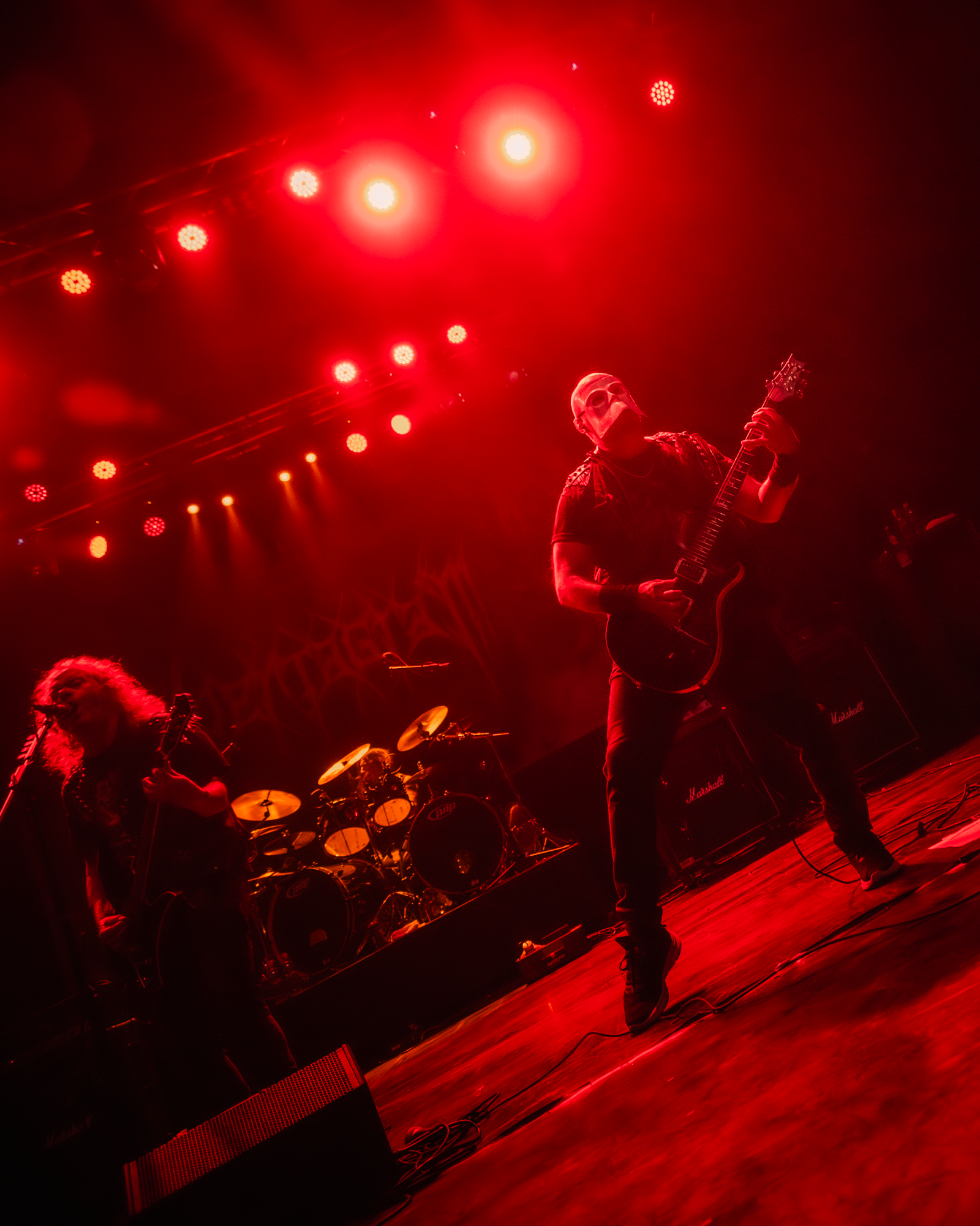 Pentagram: Temblor Metálico